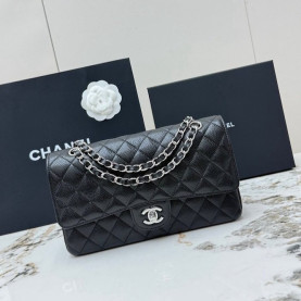 CHANEL 샤넬 클래식 플랩 백 캐비어 미듐