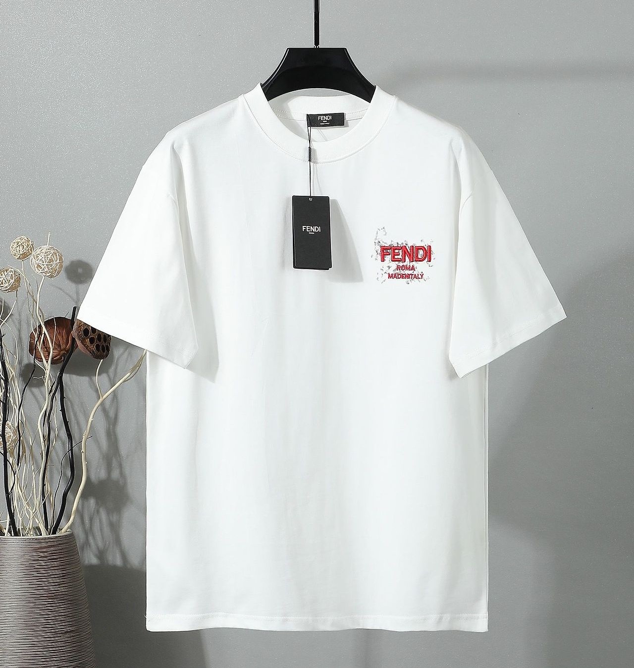 FENDI 펜디 650894 그래픽 자수 로고 반팔 2COLOR