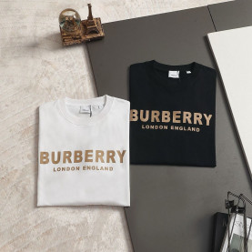 BURBERRY 버버리 650937 로고 프린트 반팔