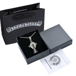 CHROME HEARTS 크롬하츠 스크롤 라벨 크로스 목걸이