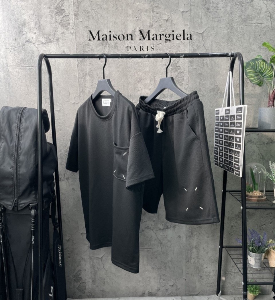 MAISON MARGIELA 메종마르지엘라 하프 세트 2COLOR