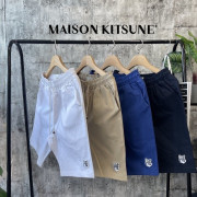 MAISON KITSUNE 메종키츠네 그레이 면 하프 팬츠