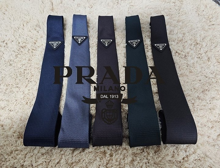 PRADA 프라다 포그니 넥타이