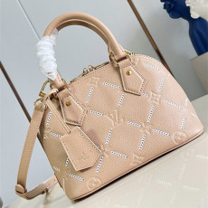 LOUIS VUITTON 루이비통 알마 BB 토트백 M26409