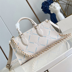 LOUIS VUITTON 루이비통 온더고 이스트 웨스트 숄더백 M23640