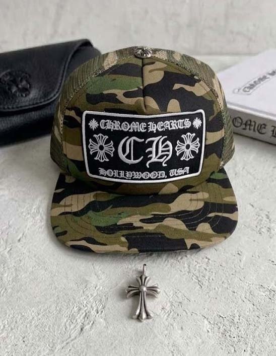 CHROME HEARTS 크롬하츠 할리우드 트러커 햇 카모