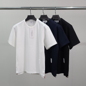 THOM BROWNE 톰브라운 빽삼선 라운드 반팔티