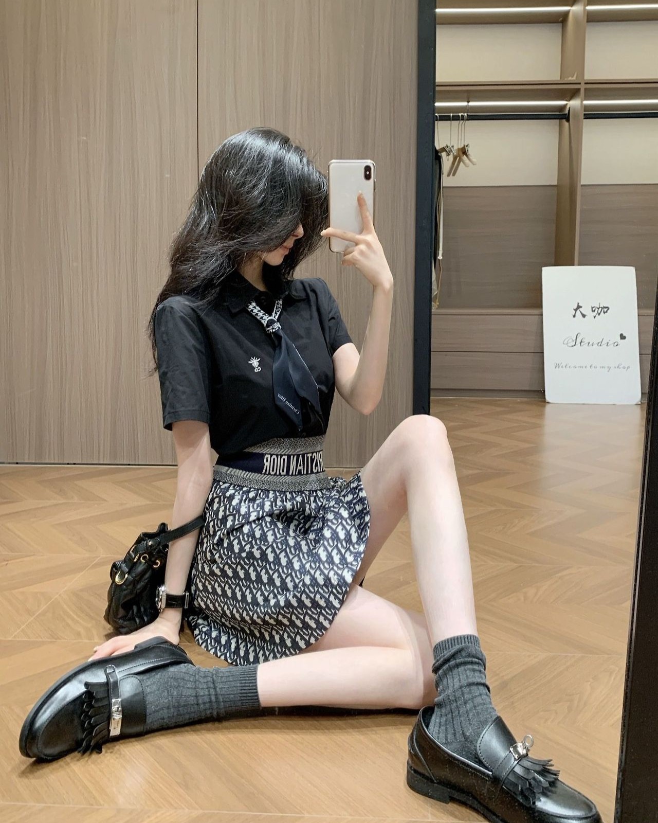 DIOR 디올 33015 프레피 스카프 세트 반팔 셔츠&오블리크 스커트 세트 2COLOR