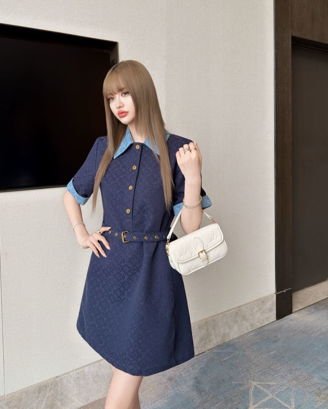 LOUIS VUITTON 루이비통 33019 모노그램 자카드 벨티드 원피스