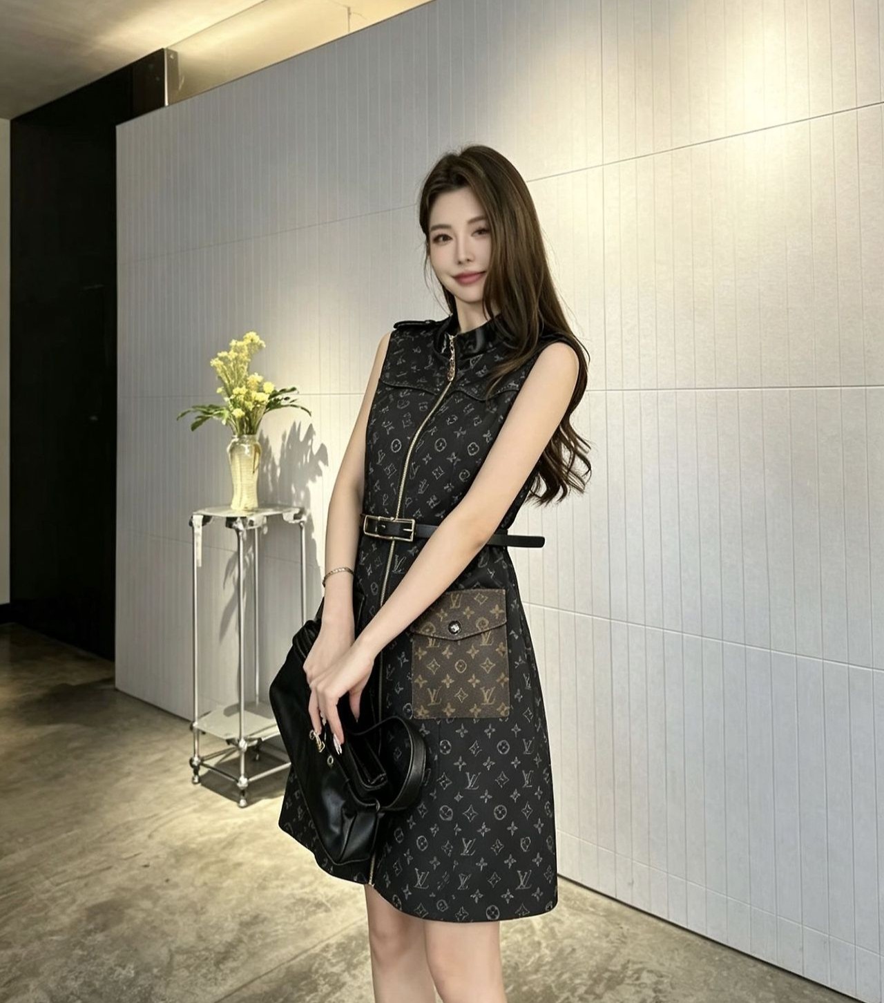 LOUIS VUITTON 루이비통 33048 모노그램 모티프 집업 원피스 2COLOR