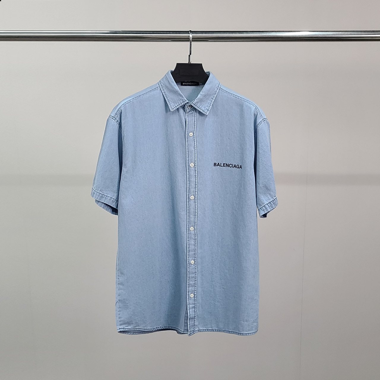 BALENCIAGA 발렌시아가 클래식로고 오버 데님 반팔 셔츠