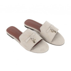 LOROPIANA 로로피아나 썸머 참 스웨이드 샌들