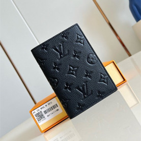 LOUIS VUITTON 루이비통 패스포트 여권지갑 M27677