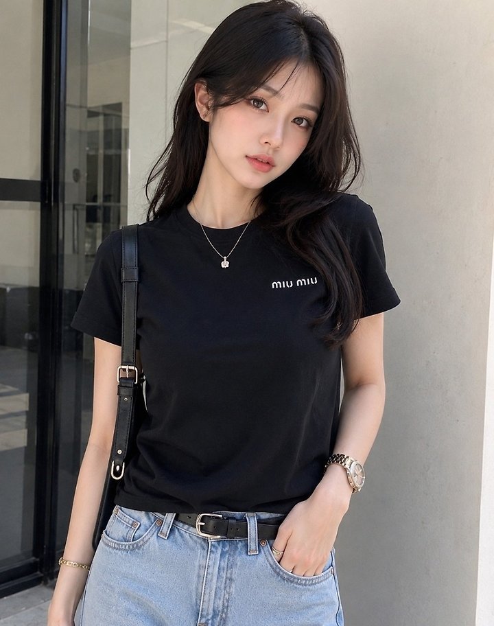 MIUMIU 미우미우 클래식 에디션 반팔티