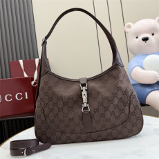 GUCCI 구찌 재키 1961 미디엄 숄더백 863136