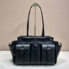 PRADA 프라다 루트 소가죽 라지 토트백 1BG644
