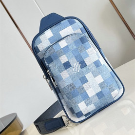 LOUIS VUITTON 루이비통 에비뉴 슬링백 M28589