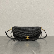 CELINE 셀린느 하프 문 스몰 숄더백 103737