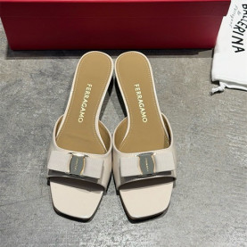 FERRAGAMO 페레가모 여성용 슬리퍼 (굽높이3CM) F45726 2COLOR