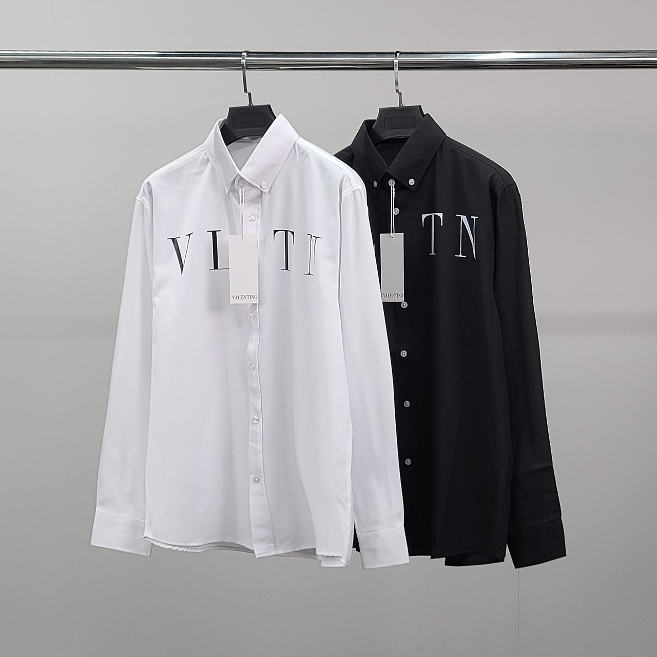 VALENTINO 발렌티노 로고프린팅 오버  코튼 셔츠
