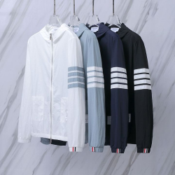 THOM BROWNE 톰브라운 006 사선 나일론 후드 윈드브레이커