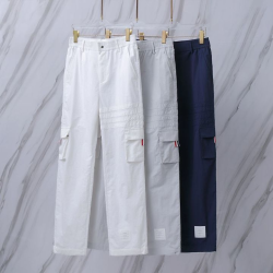 THOM BROWNE 톰브라운 043 사선 테크니컬 나일론 카고 팬츠 　