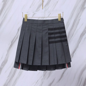 THOM BROWNE 톰브라운 002 우먼 사선 토날 레이어드 플리츠 스커트