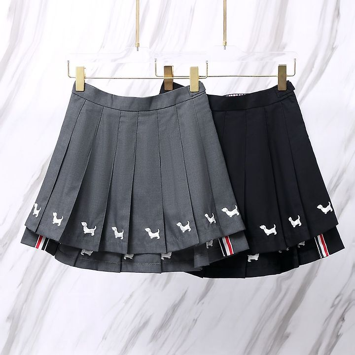 THOM BROWNE 톰브라운 018 우먼 헥터 자카드 플리츠 스커트