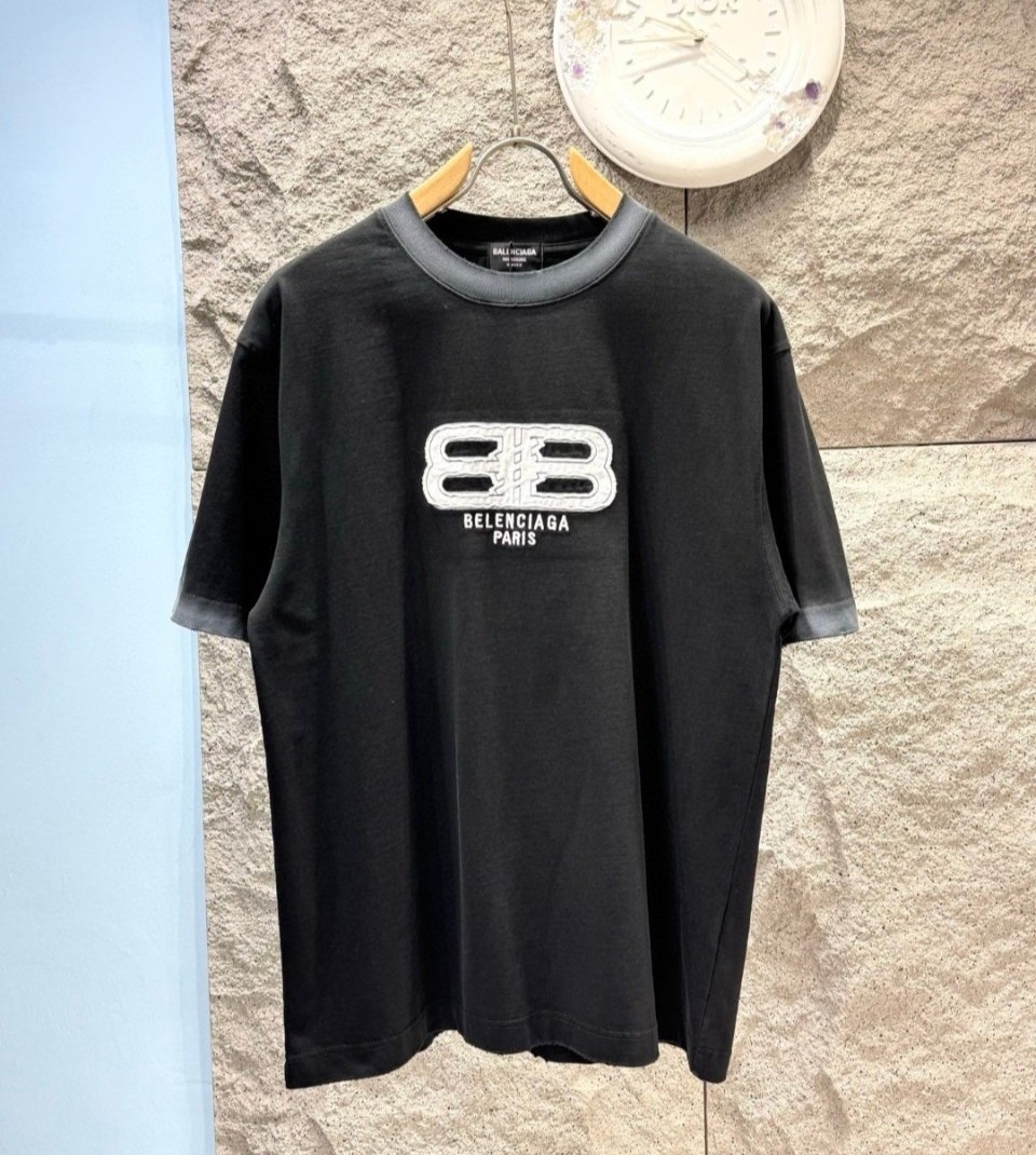 BALENCIAGA 발렌시아가 레이어드 엠블럼 반팔 2COLOR