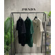 PRADA 프라다 스티치 카라니트