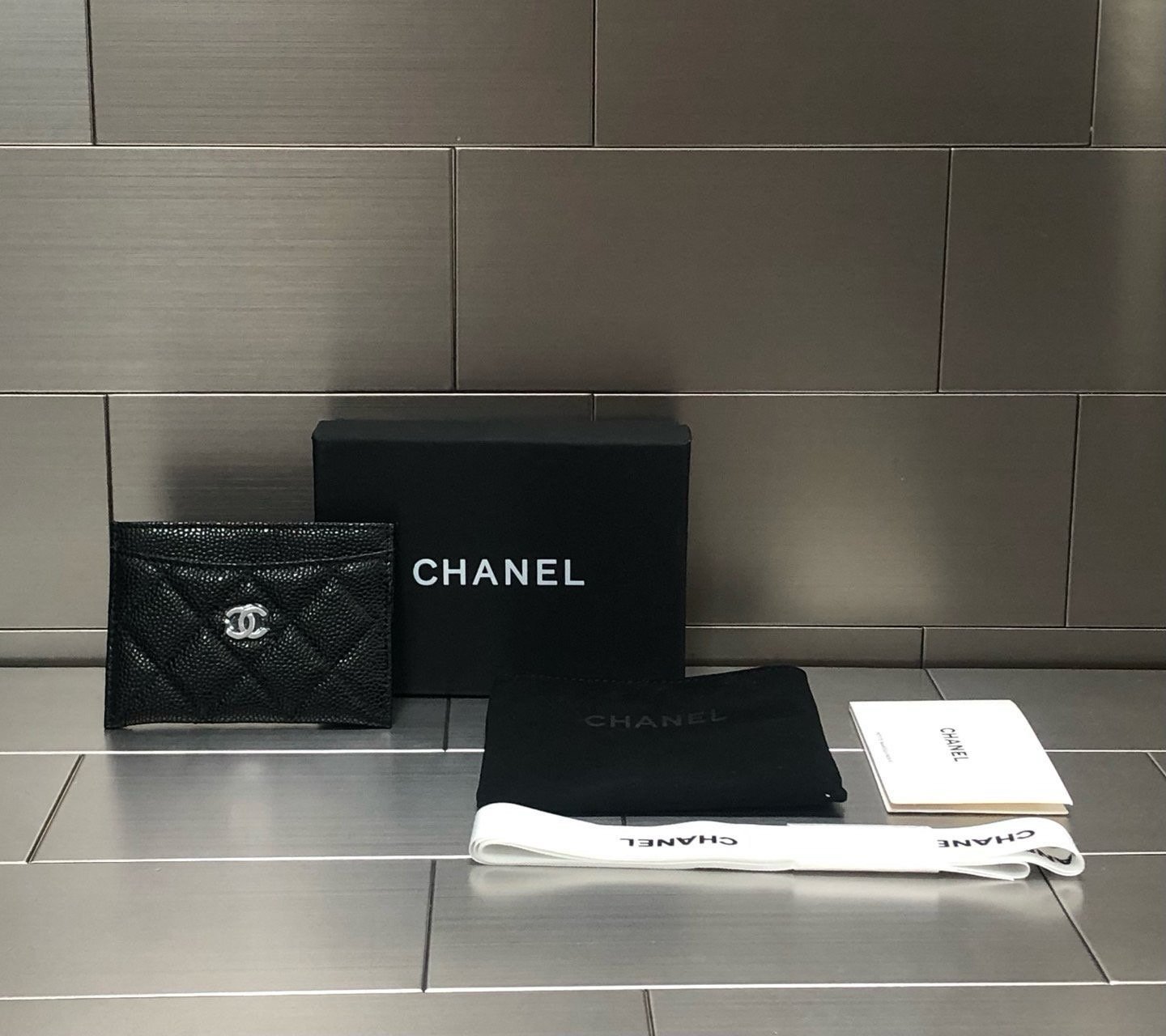 CHANEL 샤넬 클래식 카드지갑