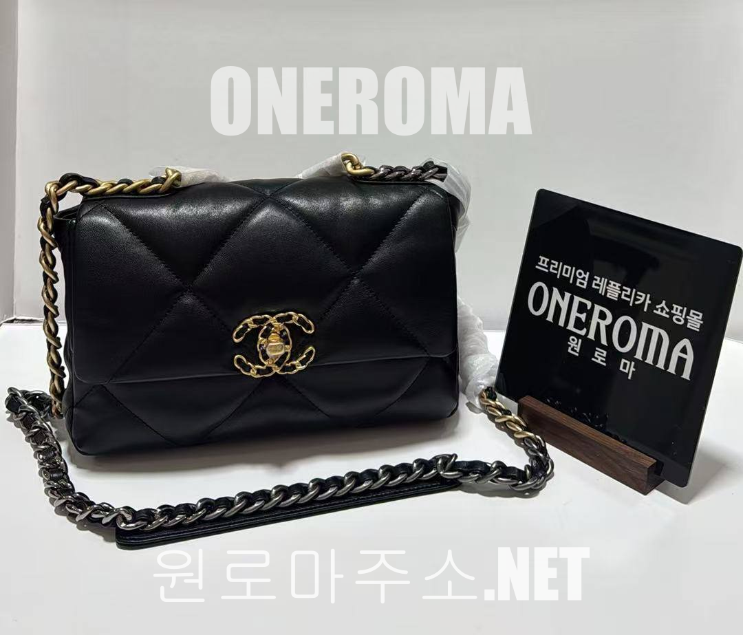 노*경 고객님 샤넬 19 핸드백