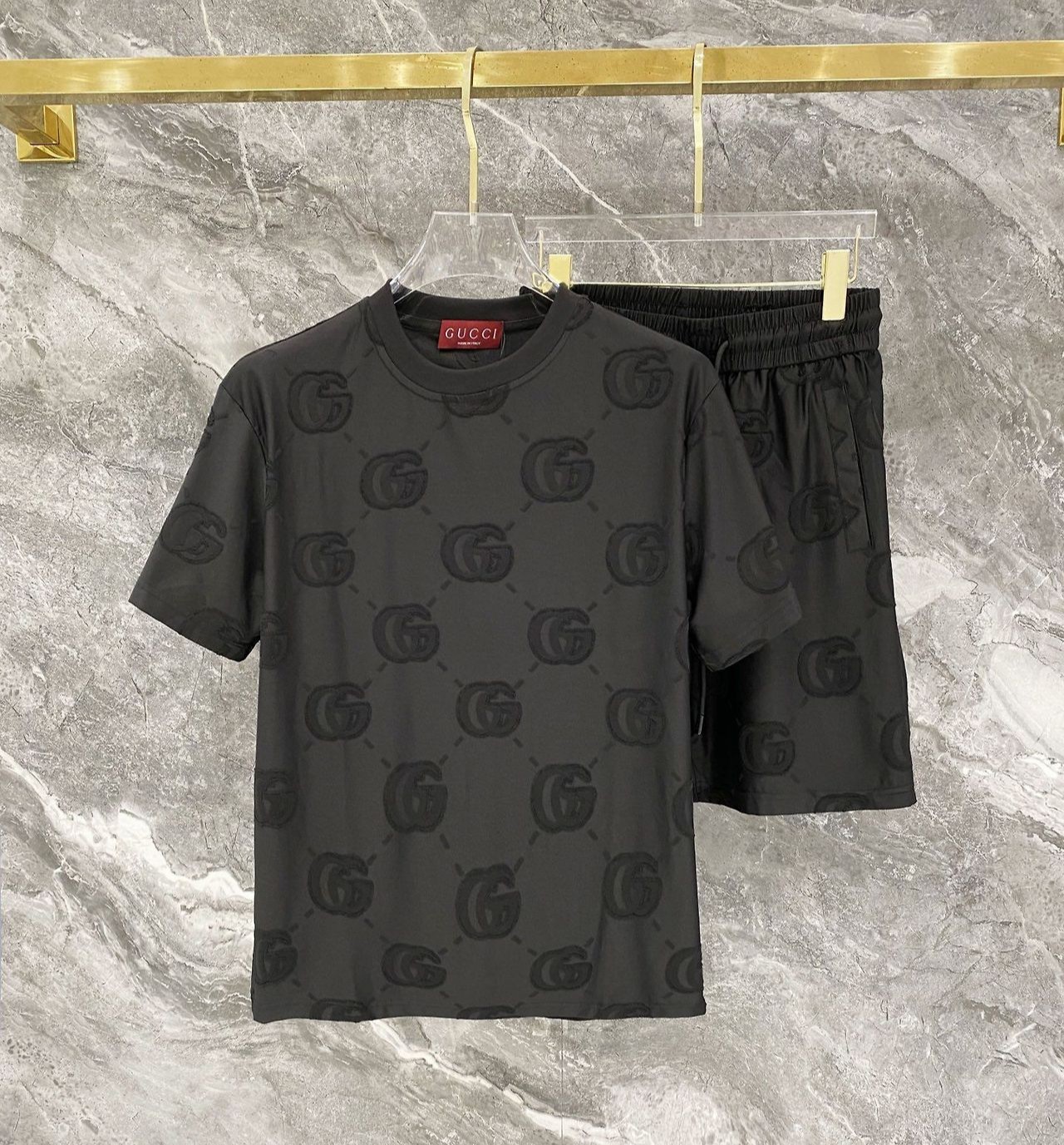 GUCCI 구찌 607130 GG 엠보 자수 로고 반팔&반바지 세트