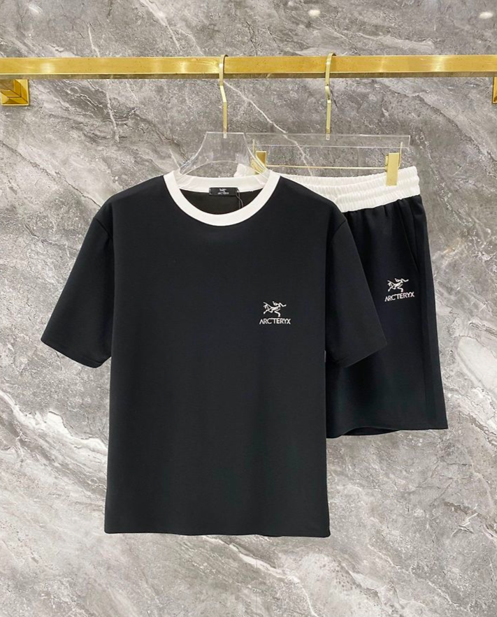 ARCTERYX 아크테릭스 607108 로고 배색 링거 반팔&반바지 세트 3COLOR