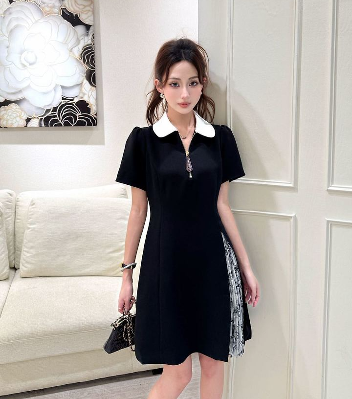 LOUIS VUITTON 루이비통 1042 배색 지퍼 플리츠 원피스