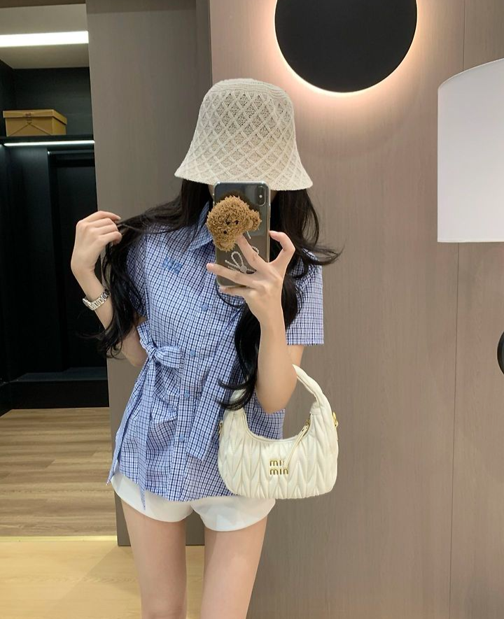 MIUMIU 미우미우 1017 더블 리본 깅엄 체크 반팔 셔츠