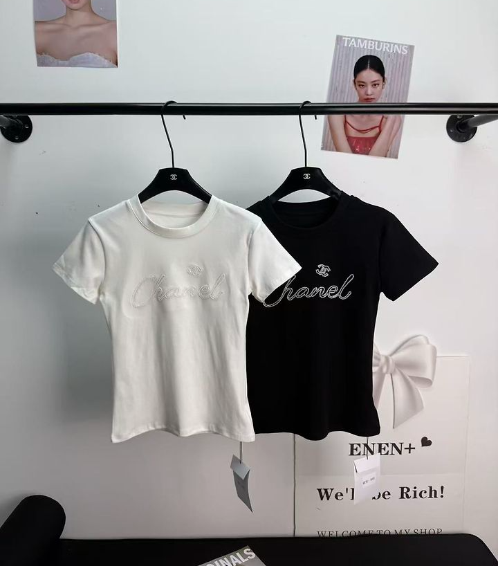 CHANEL 샤넬 1003 라인스톤 로고 반팔 2COLOR