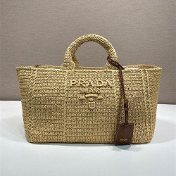 PRADA 프라다 크로셰 토트백 1BG635