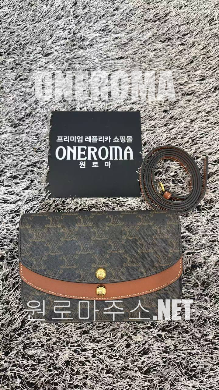 심*진 고객님 셀린느 듀오 월렛 온 스트랩 트리옹프 캔버스